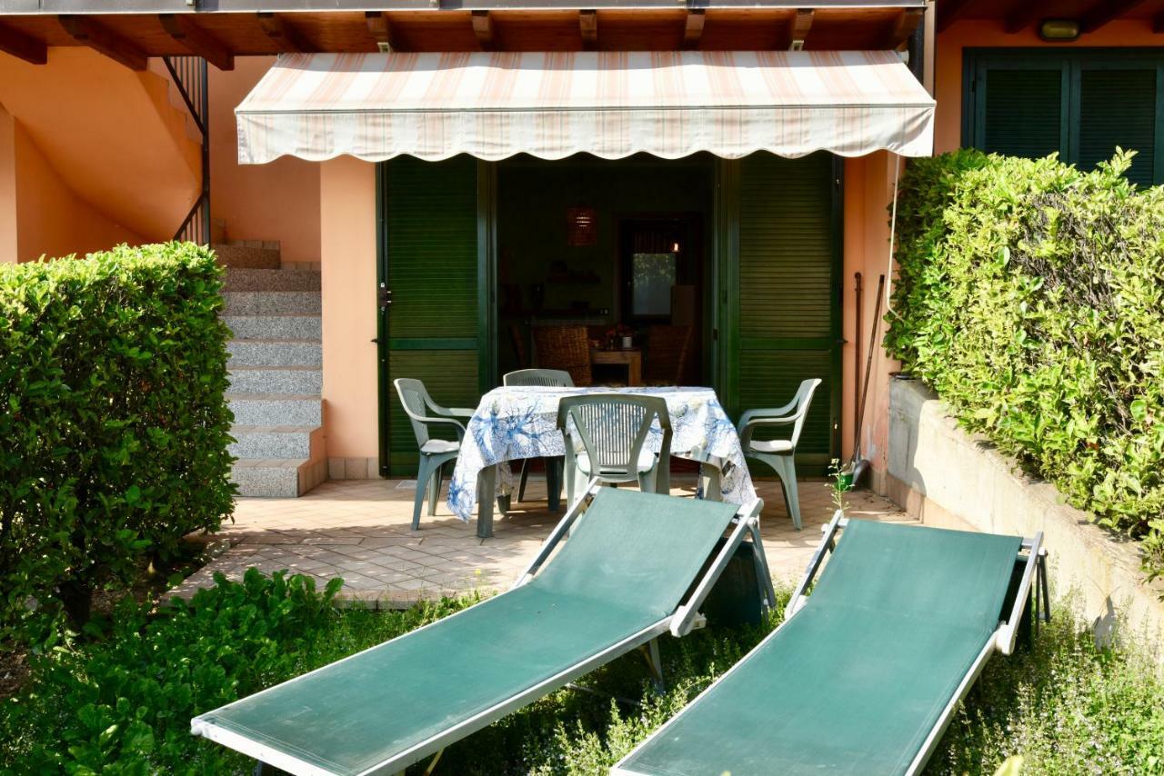 Holiday Apartment Albachiara Tavernola Bergamasca Esterno foto