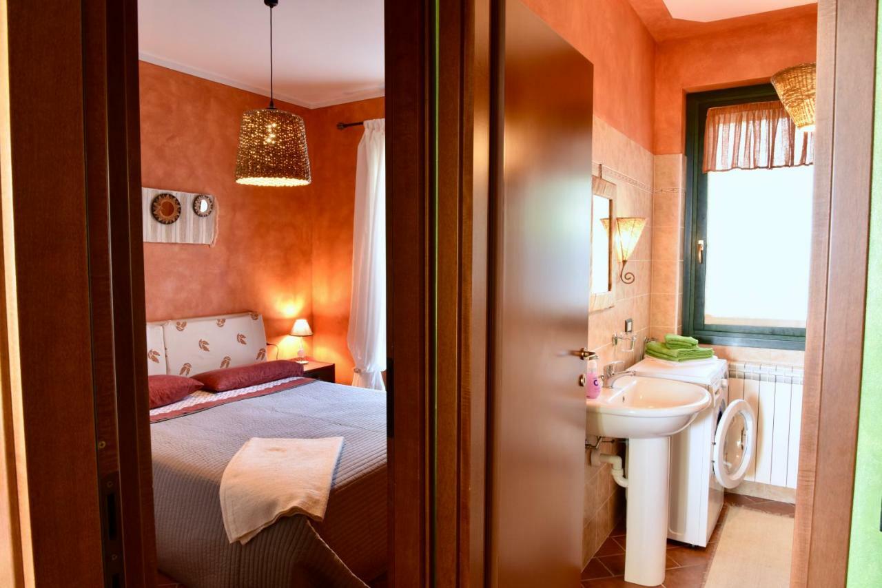 Holiday Apartment Albachiara Tavernola Bergamasca Esterno foto